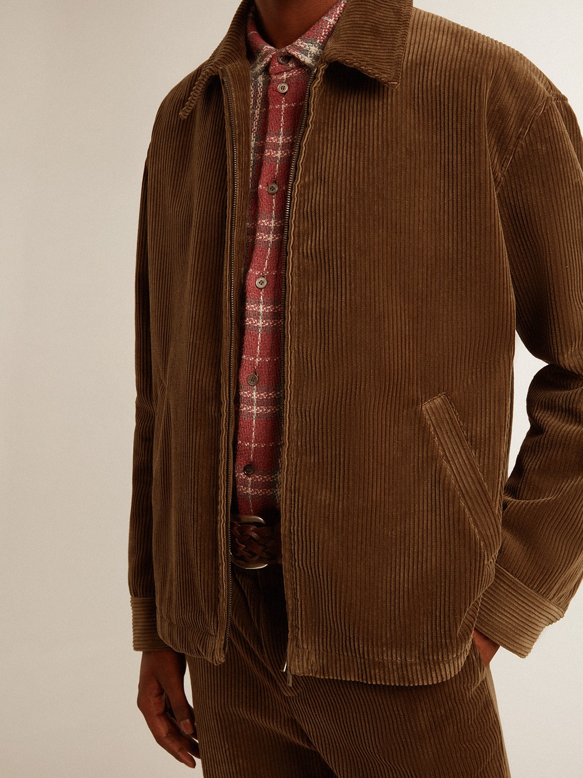 Men's olive-green corduroy jacket