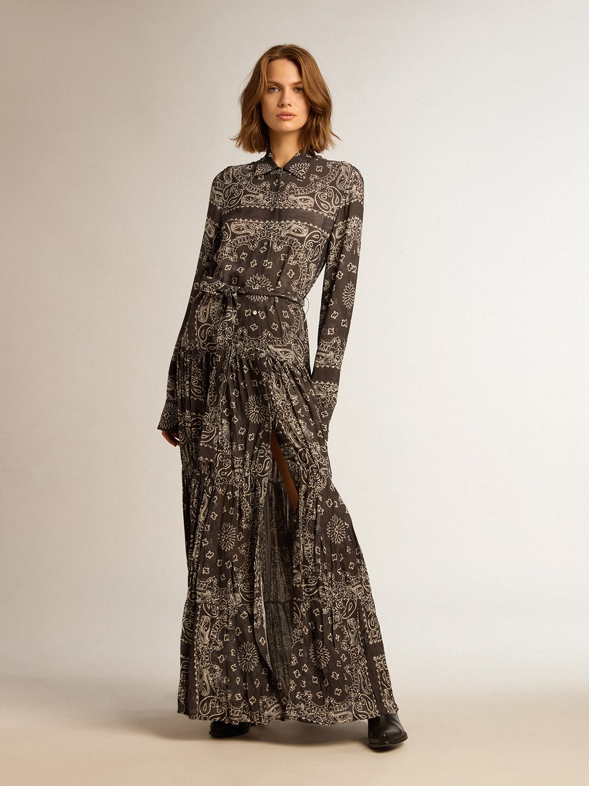 Anthracite-gray shirt dress with paisley print