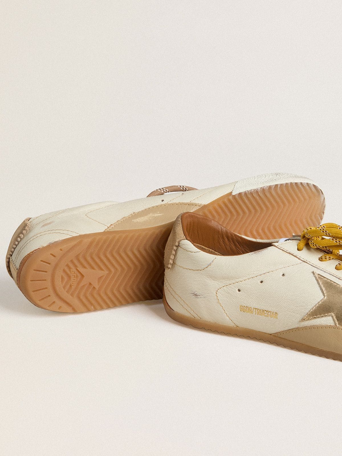 Women's True-Star in white nappa leather with gold star and beige suede heel tab