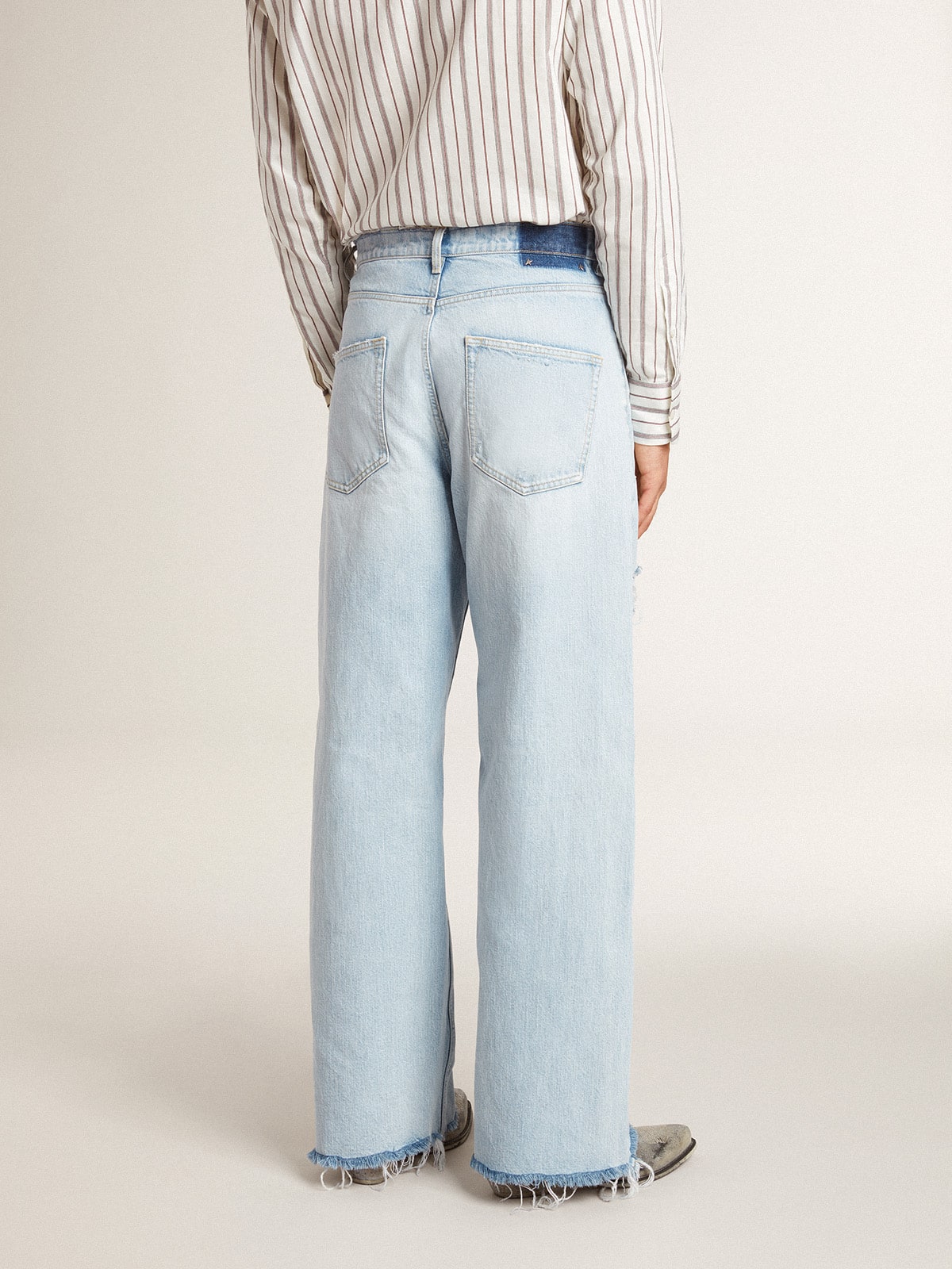 Men’s pants in lived-in effect denim