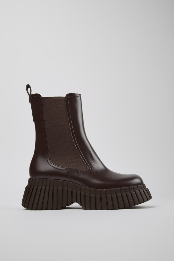 BCN Brown leather chelsea boots for women