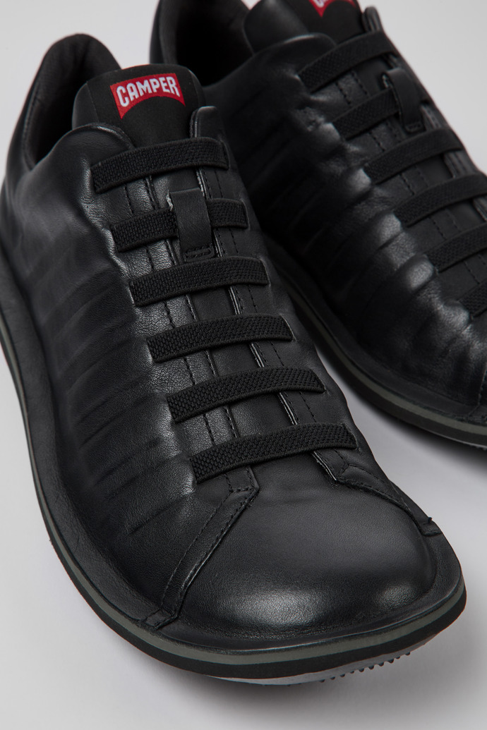 Beetle Black Leather Shoes for Men.