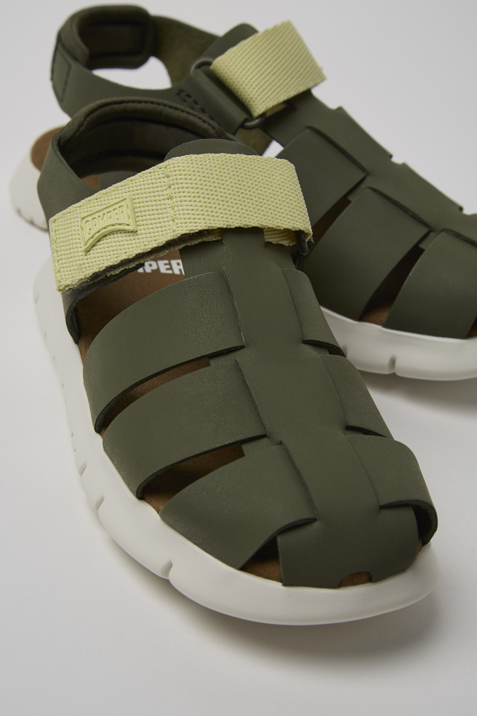 Oruga Multicolor Leather and Textile Closed Sandal for Kids.