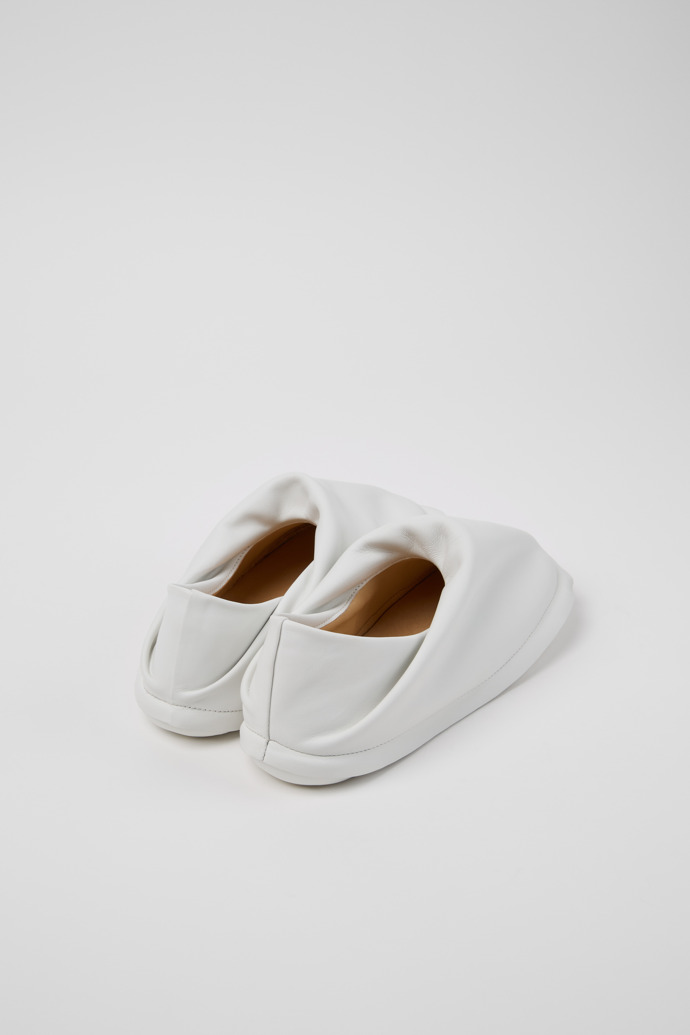 Camper x ISSEY MIYAKE - Peu Form White Leather Shoes for Women.