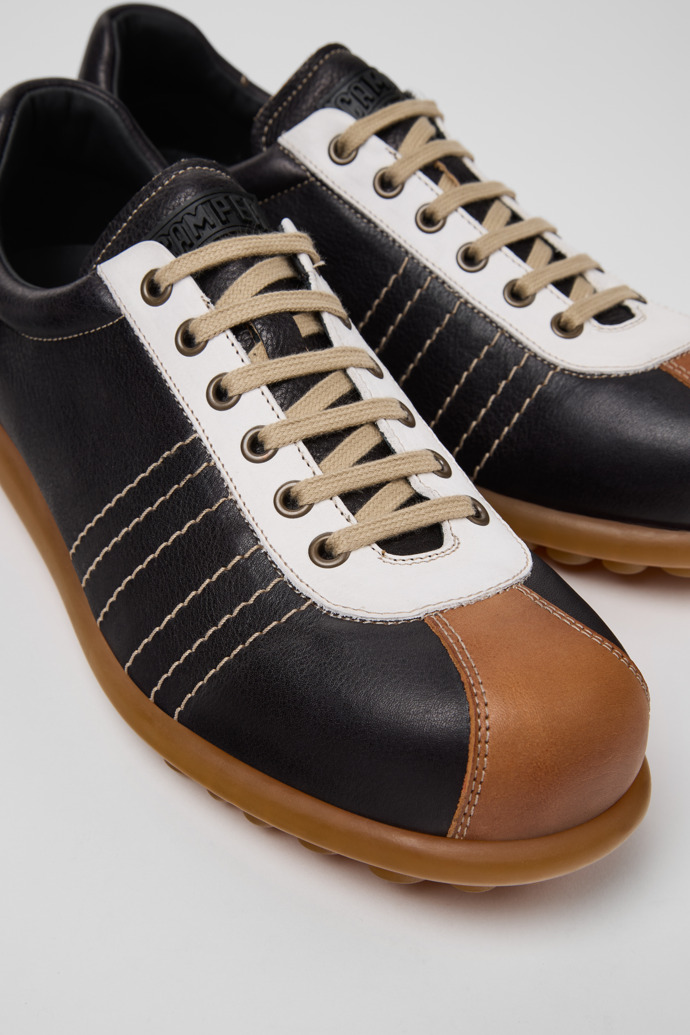 Pelotas Multicolor Leather Shoes for Men.