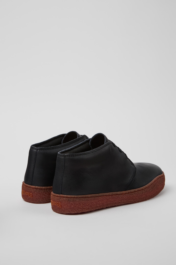 Peu Terreno Black Leather Ankle Boots for Men.