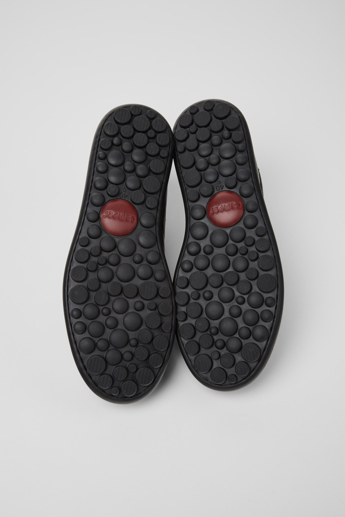 Pelotas Black Leather Shoes for Women.