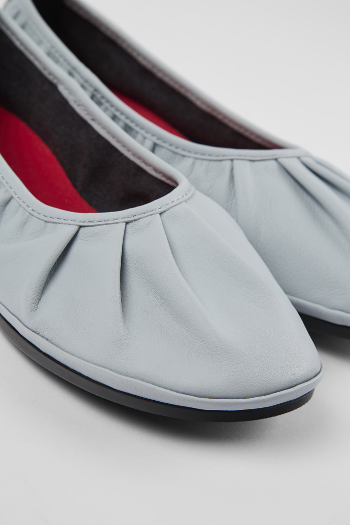 Right Gray Leather Ballerina for Women