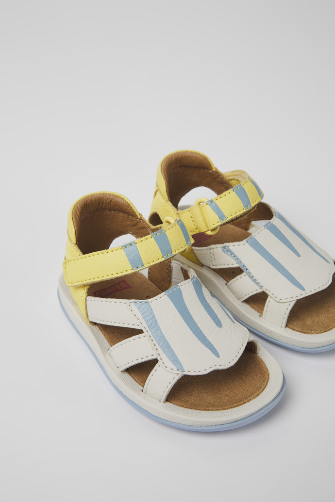 Twins Yellow and white leather sandals for kids