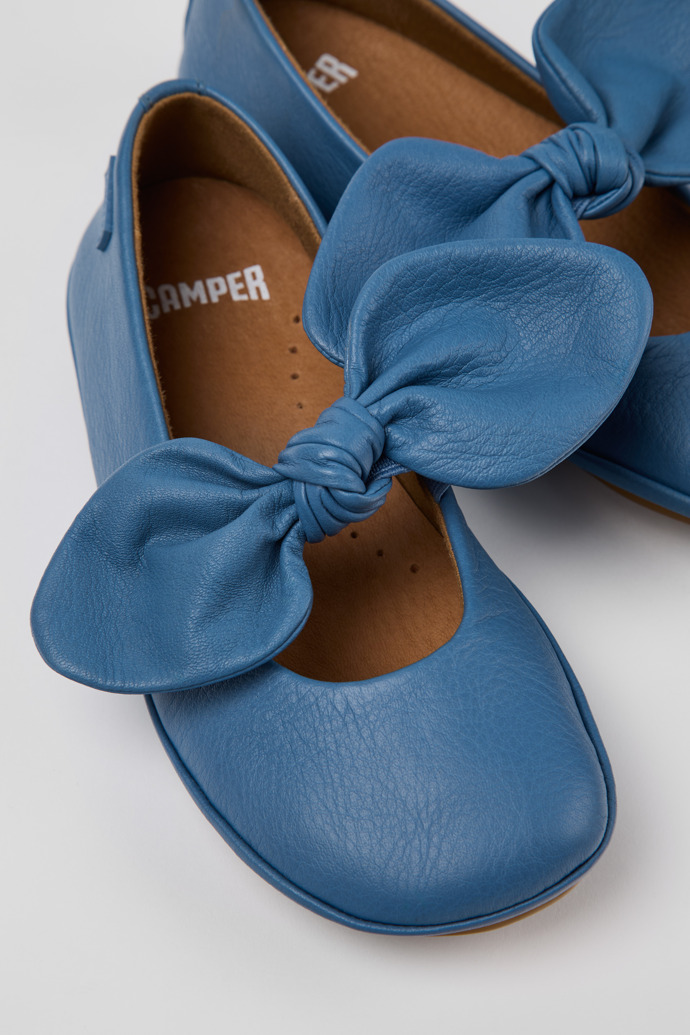 Right Blue Leather Ballerina for Kids.