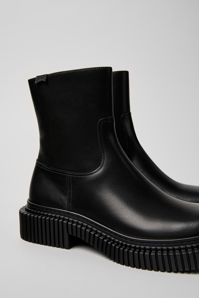 Pix Berlin Black Leather Mid Boots for Men.