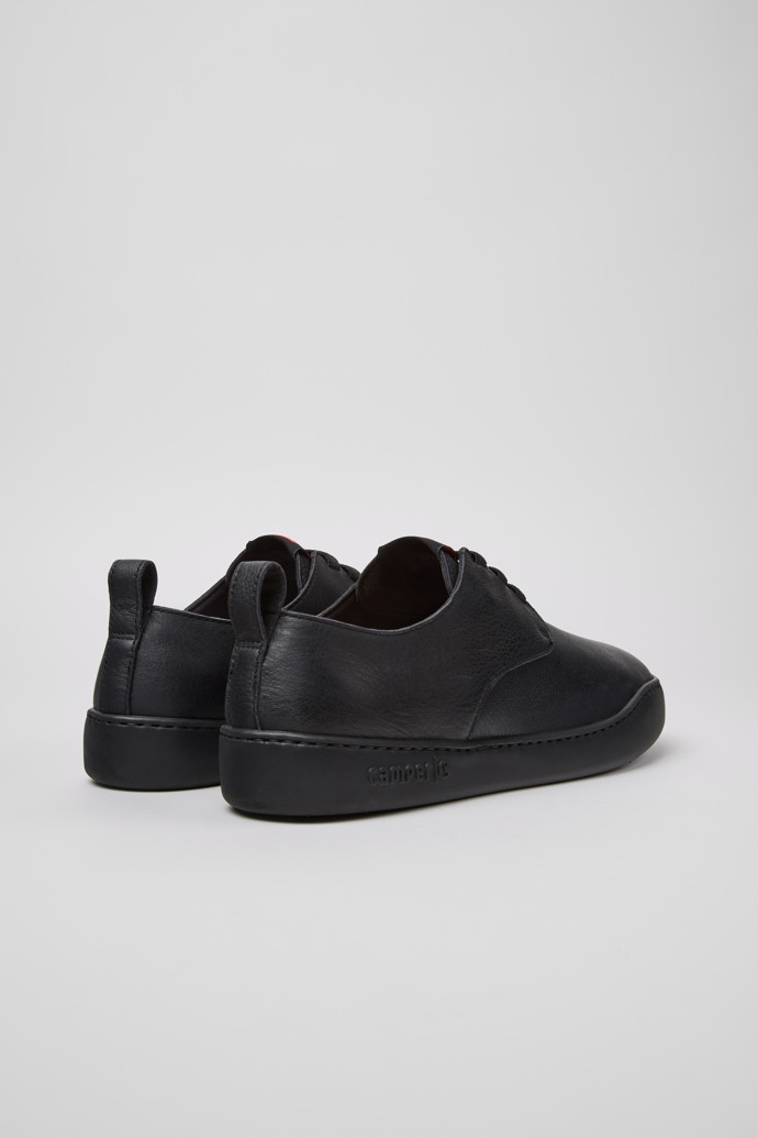 Peu Touring Black Leather Shoes for Men.