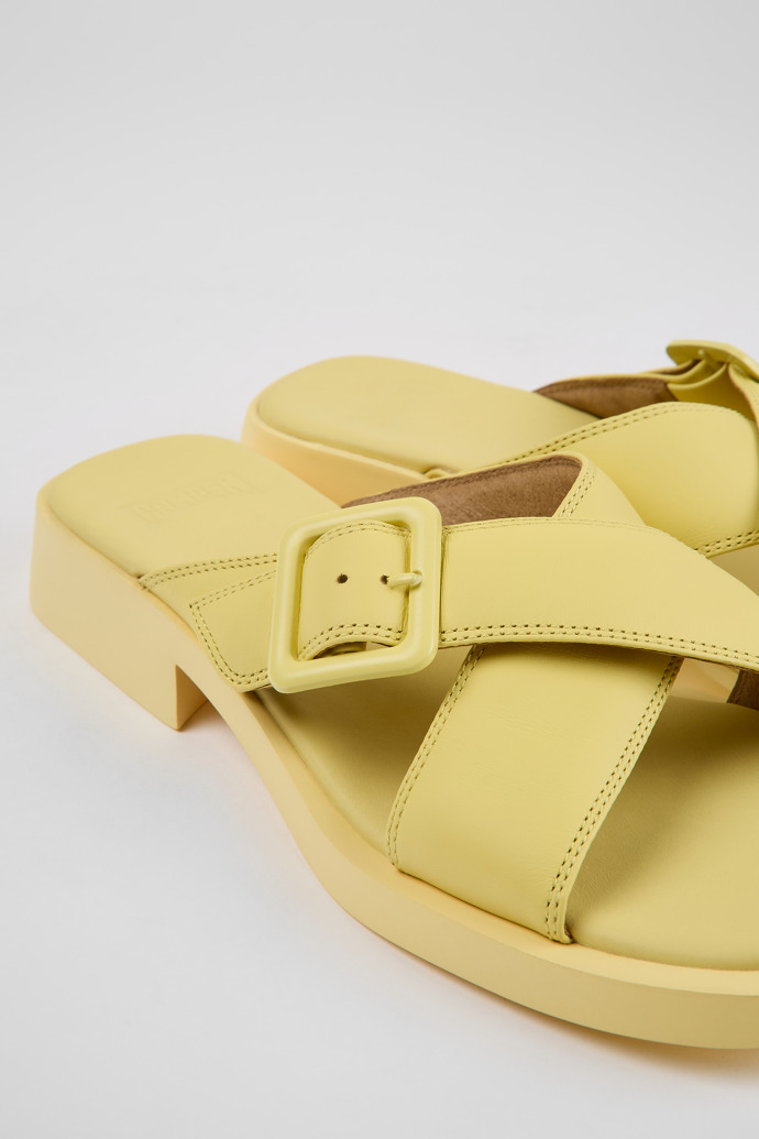 Dana Yellow leather sandals for women