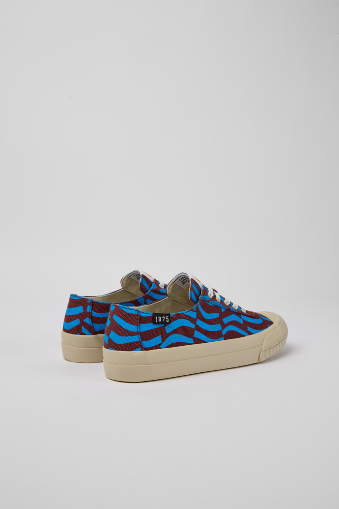 Camaleon Blue and burgundy sneakers for women