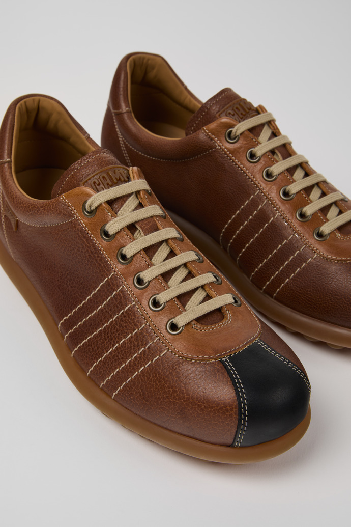 Pelotas Multicolor Leather Shoes for Men.