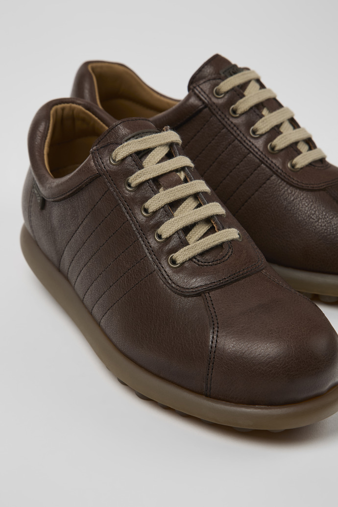 Pelotas Brown Leather Shoes for Women.