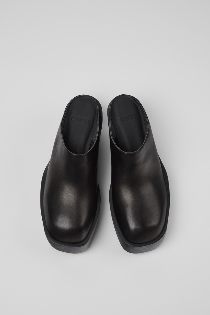 Billie Black Leather Sandals for Women.