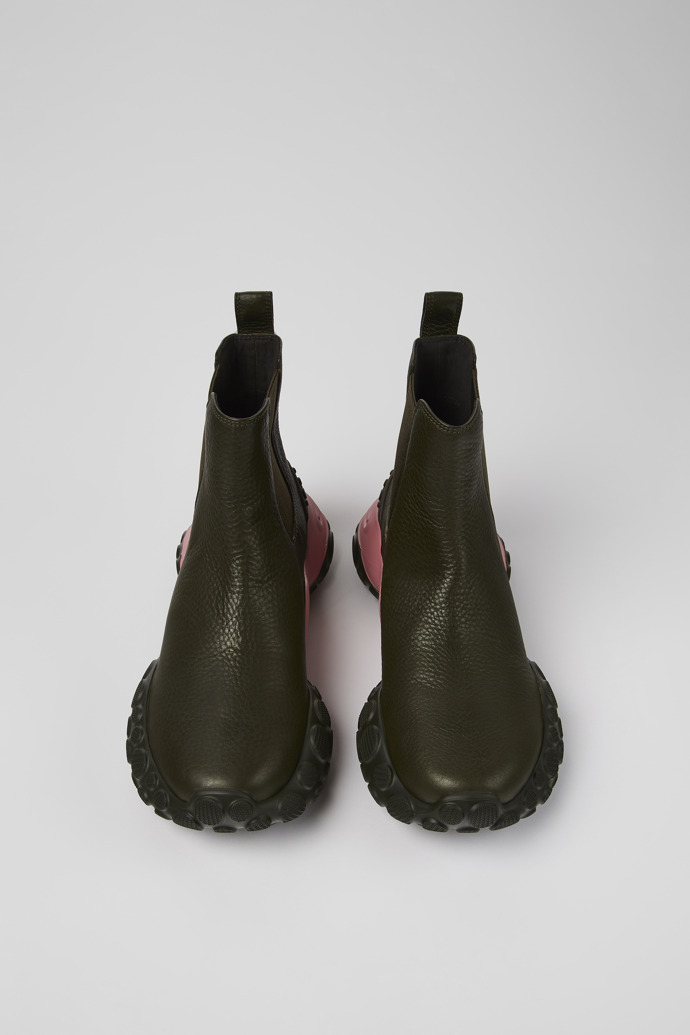 Pelotas Mars Green responsibly raised leather ankle boots