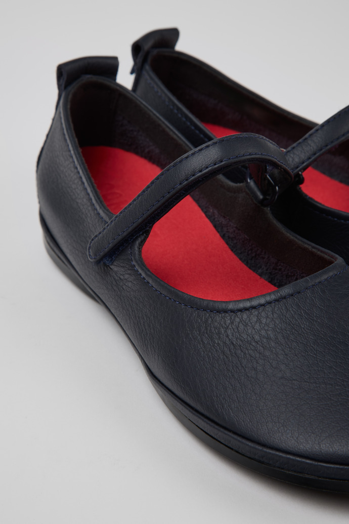 Right Blue Leather Women's Shoes.