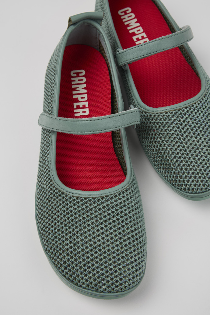 Right Green TENCEL® Lyocell and Leather Moccasins for Women.