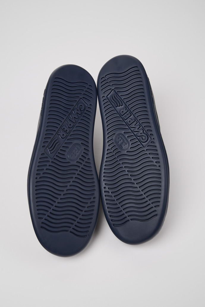 Runner Gray Leather Sneakers for Men.