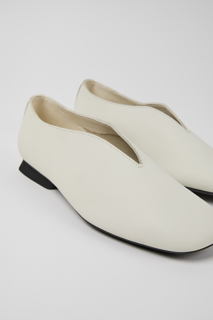 Casi Myra White Leather Women's Shoes.