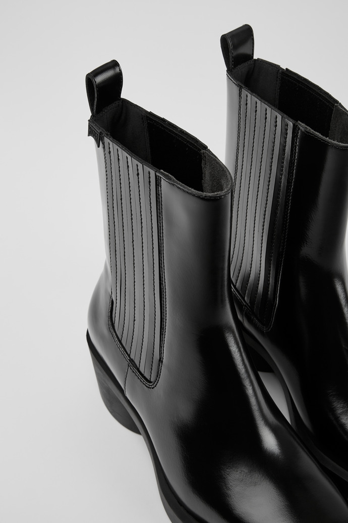 Bonnie Black leather boots for women