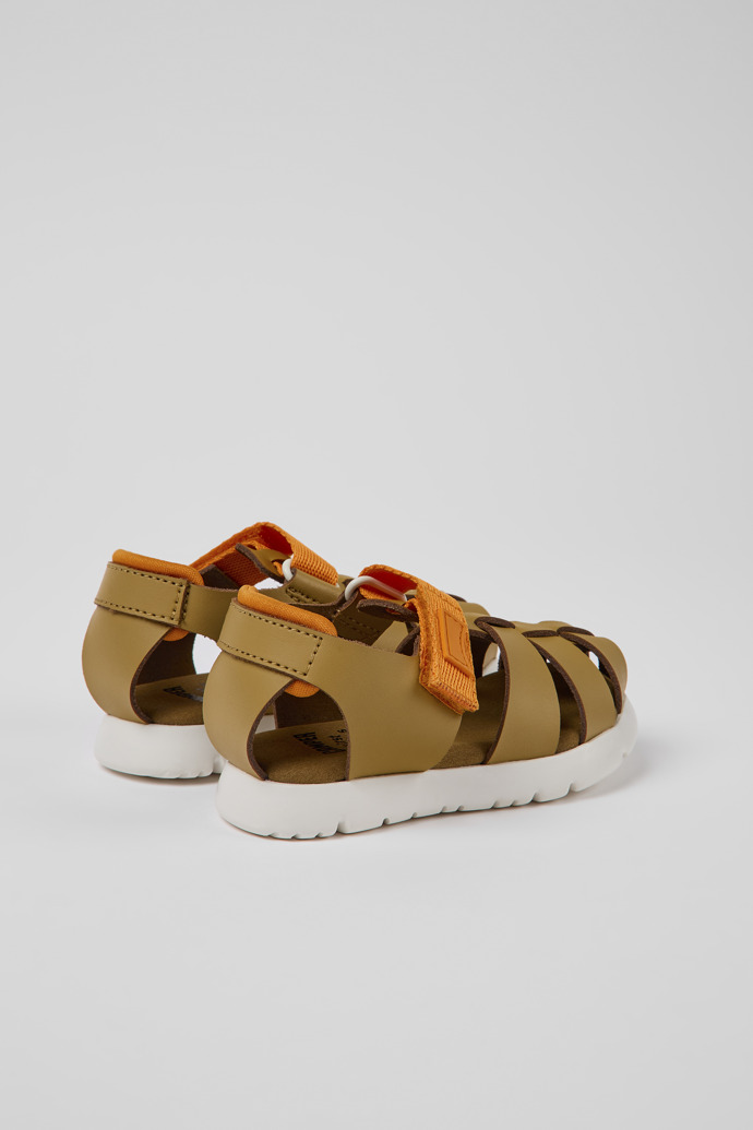 Oruga Brown leather sandals