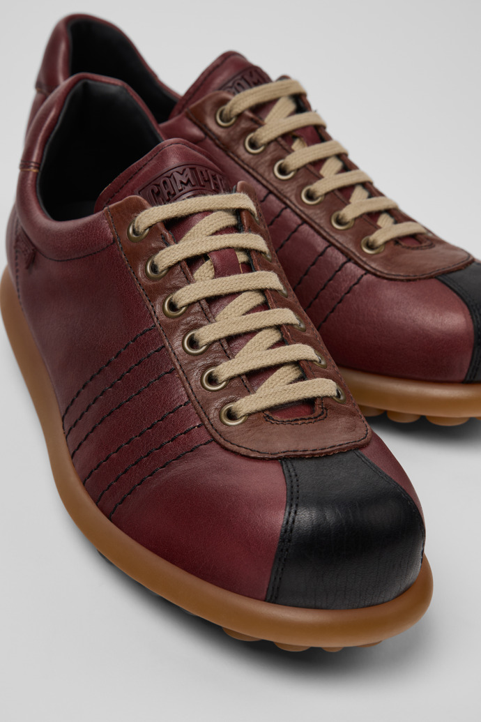 Pelotas Multicolor Leather Shoes for Men.