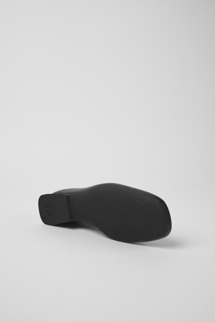 Casi Myra Black Leather Ballerinas for Women.