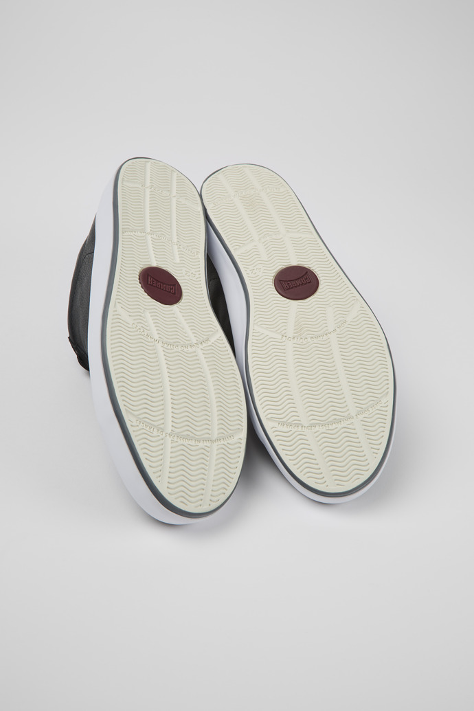 Andratx Black Leather and Nubuck Sneakers for Men.