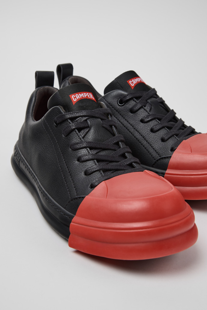 Junction Runner Black Leather Women's Sneakers.