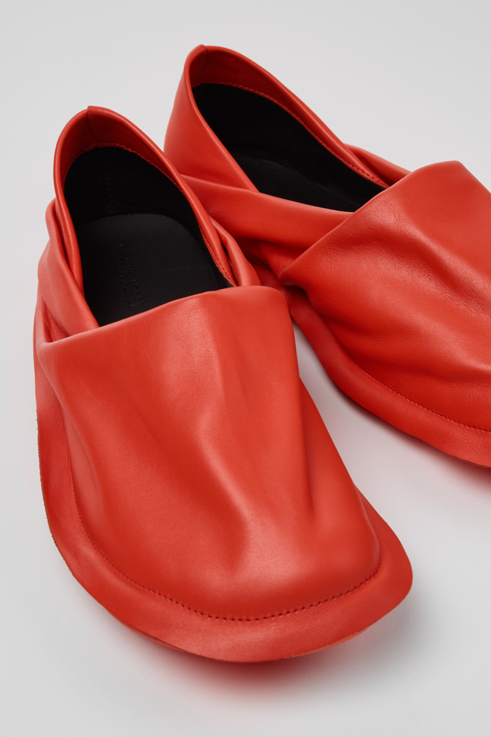 Camper x ISSEY MIYAKE - Peu Form Red Leather Men's Shoes.