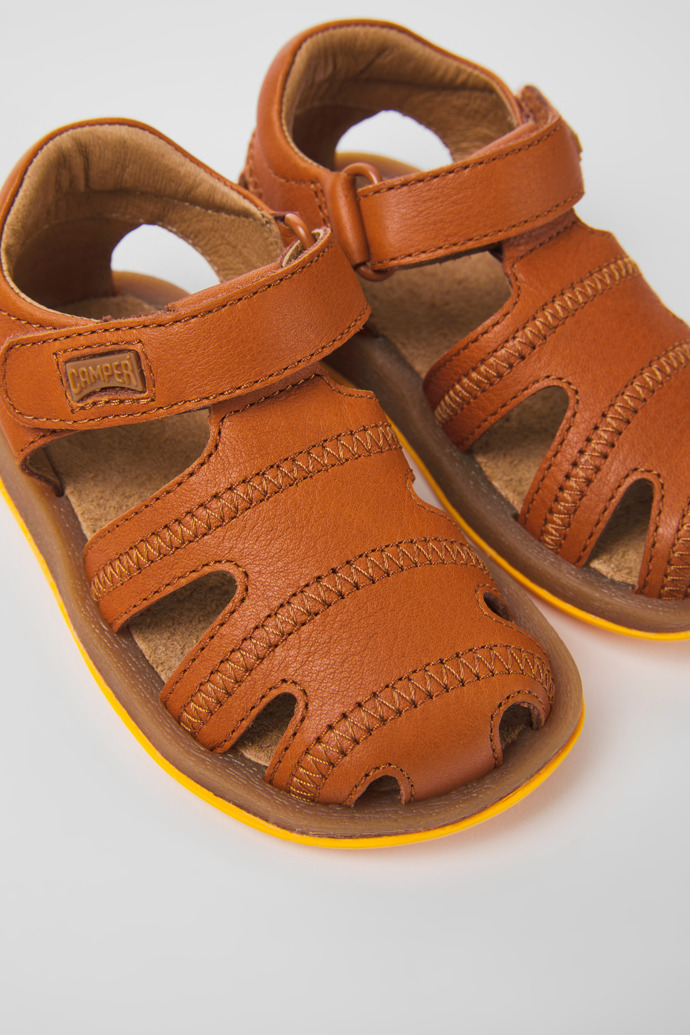Bicho Brown leather sandals for kids