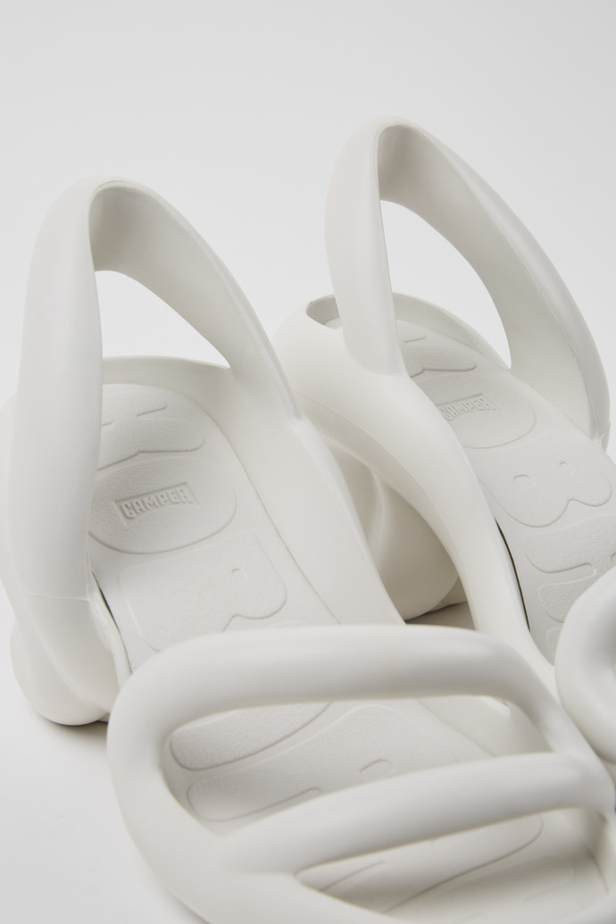Kobarah White unisex Sandal