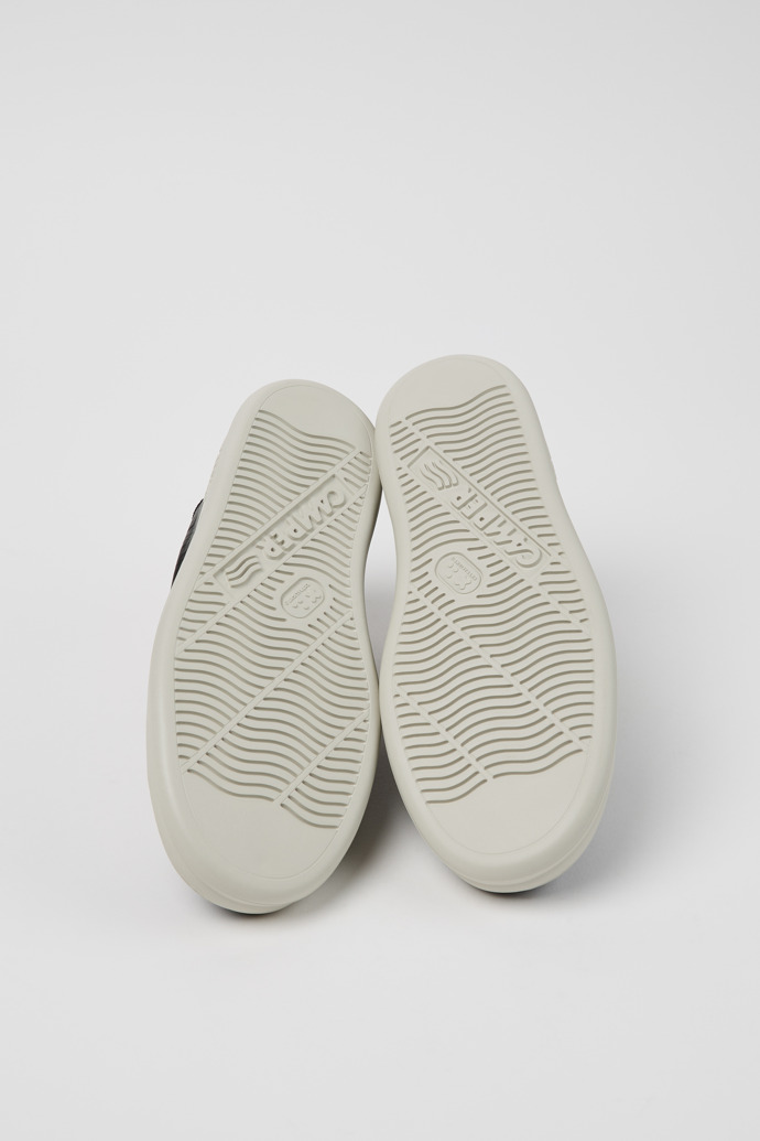 Runner Black Leather and Nubuck Sneakers for Men.