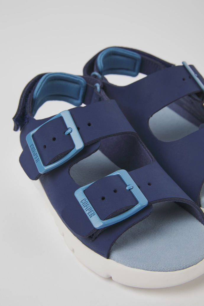 Oruga Blue leather sandals for kids
