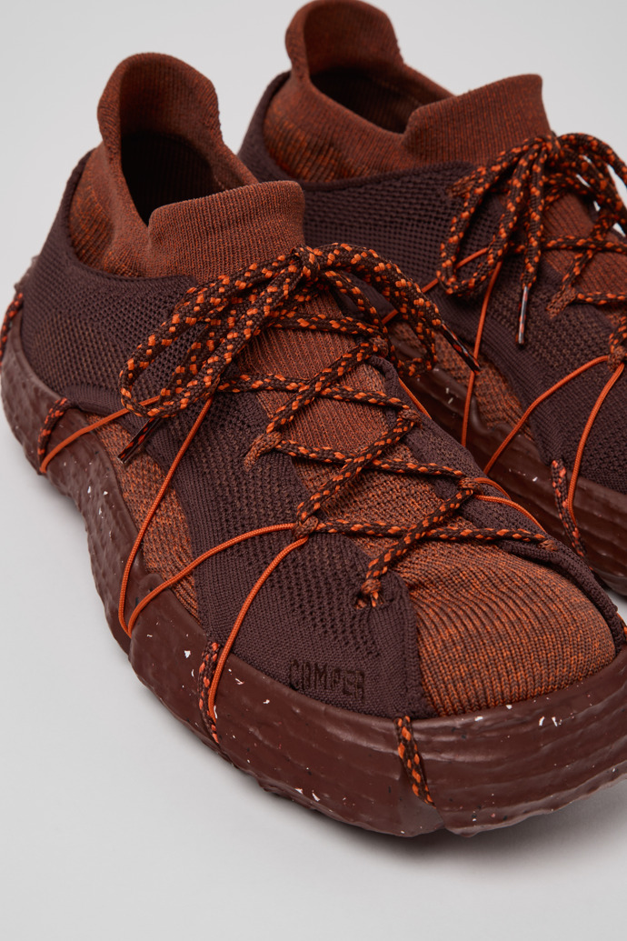 ROKU Burgundy Sneaker for Men