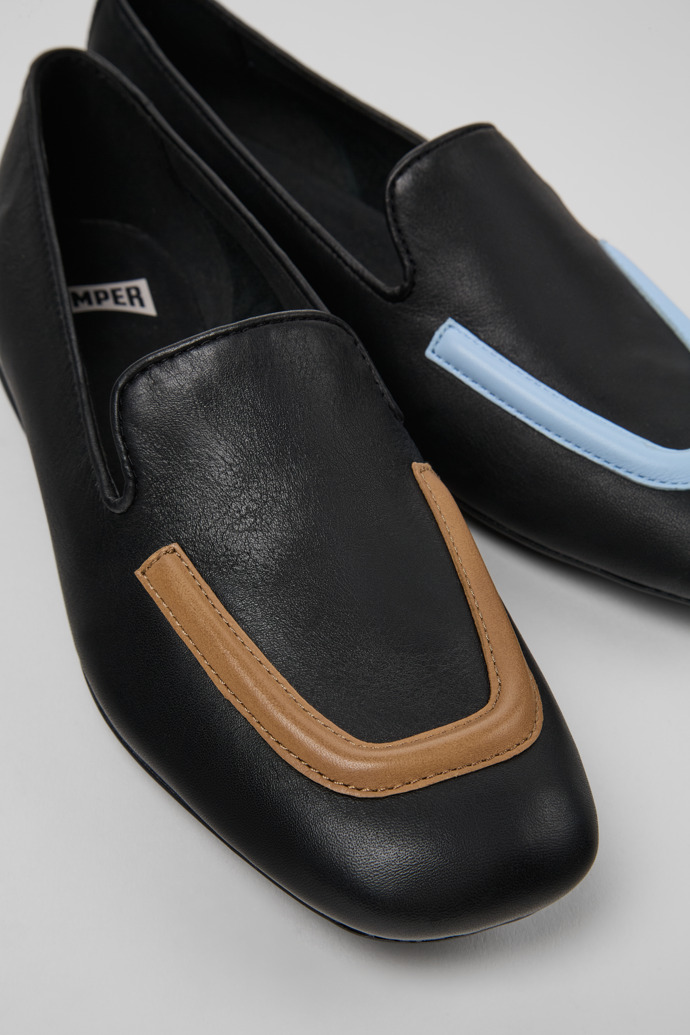 Twins Black leather ballerinas for women