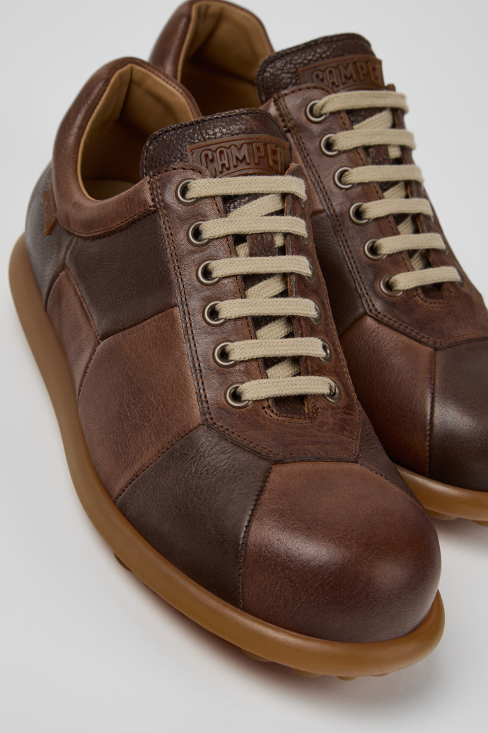 Twins Brown Leather Shoes for Men.