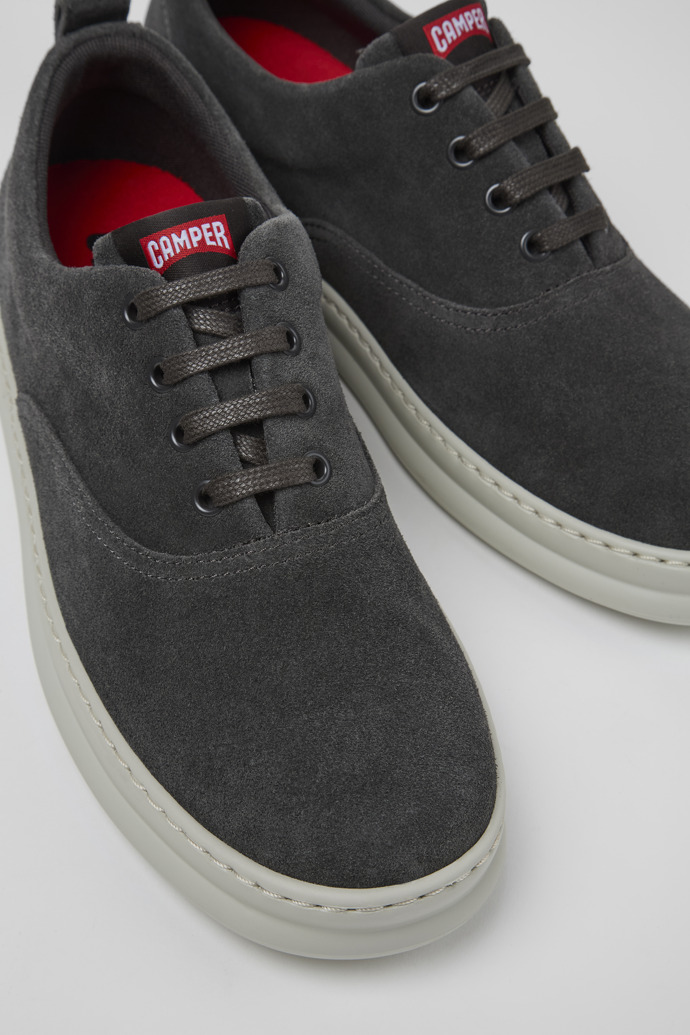 Runner Gray nubuck sneakers for men