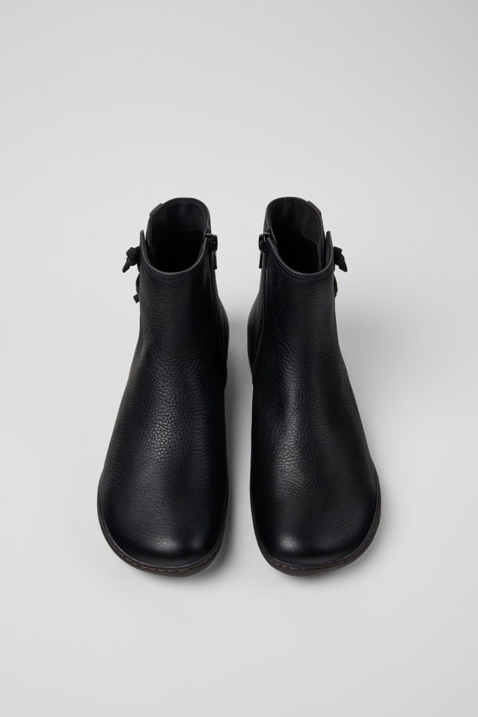 Peu Black Leather Ankle Boots for Women.