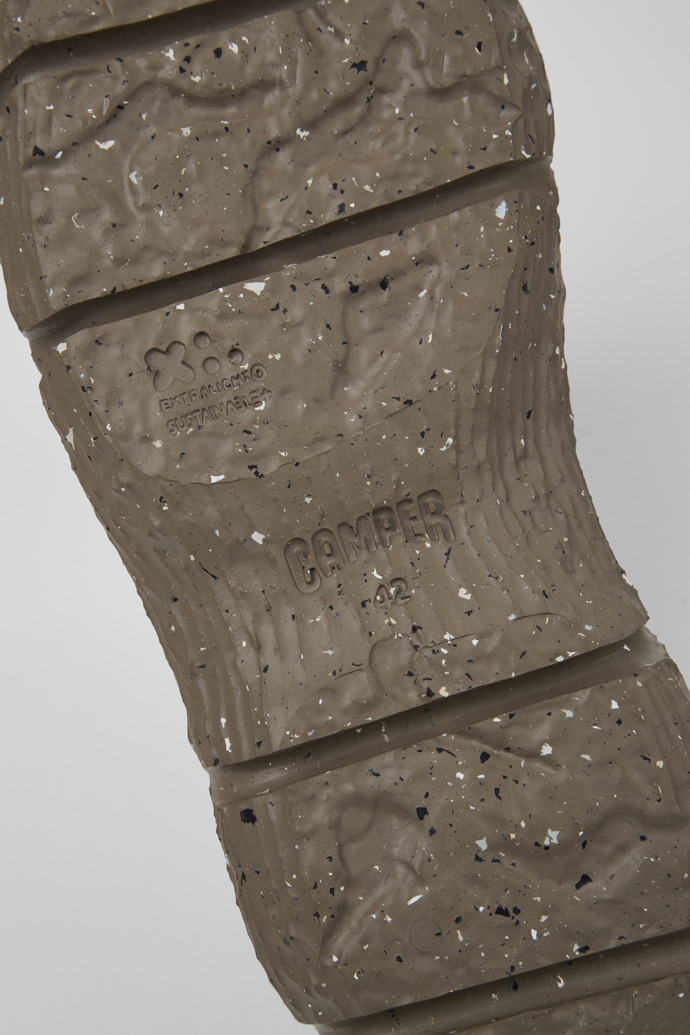 ROKU Outsoles Beige outsoles (x2) for your right and left shoes.