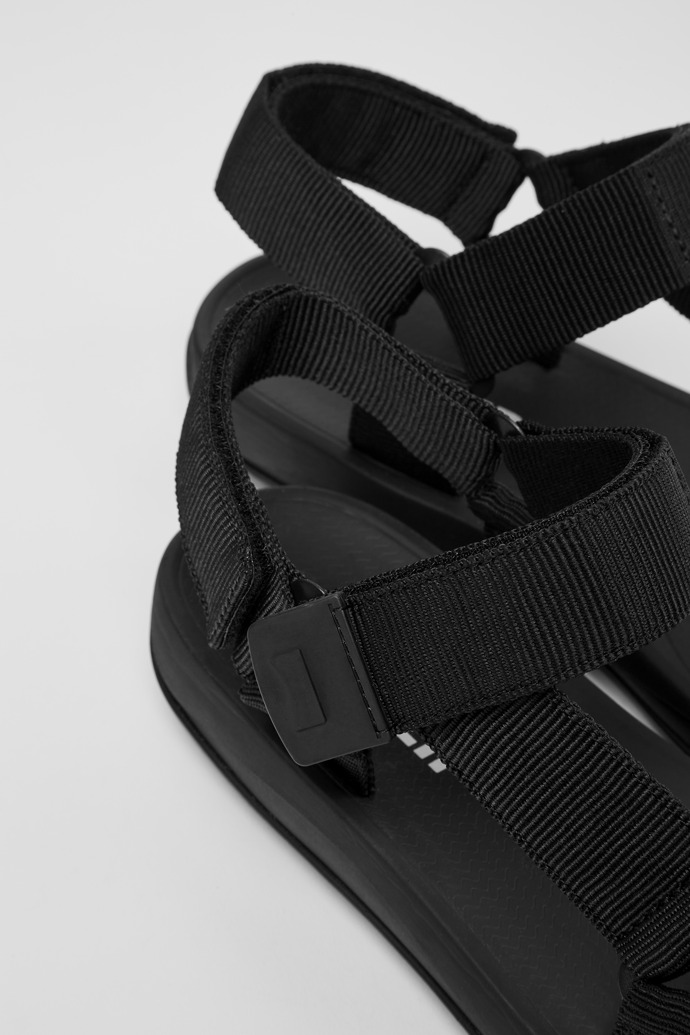 Match Men’s black sandal