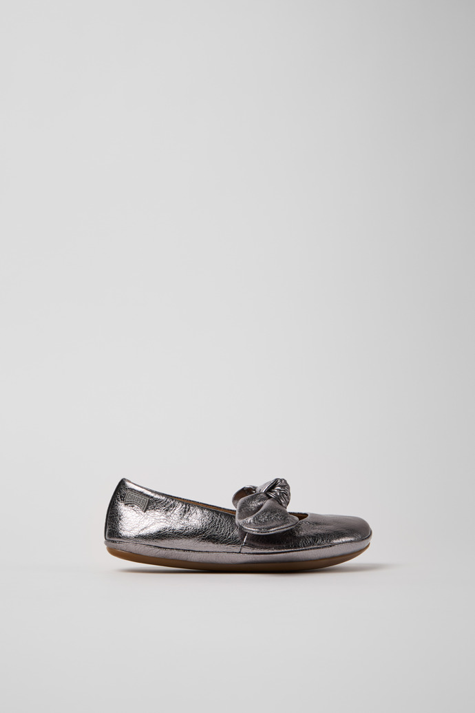 Right Nina Silver Leather Ballerinas for Kids.