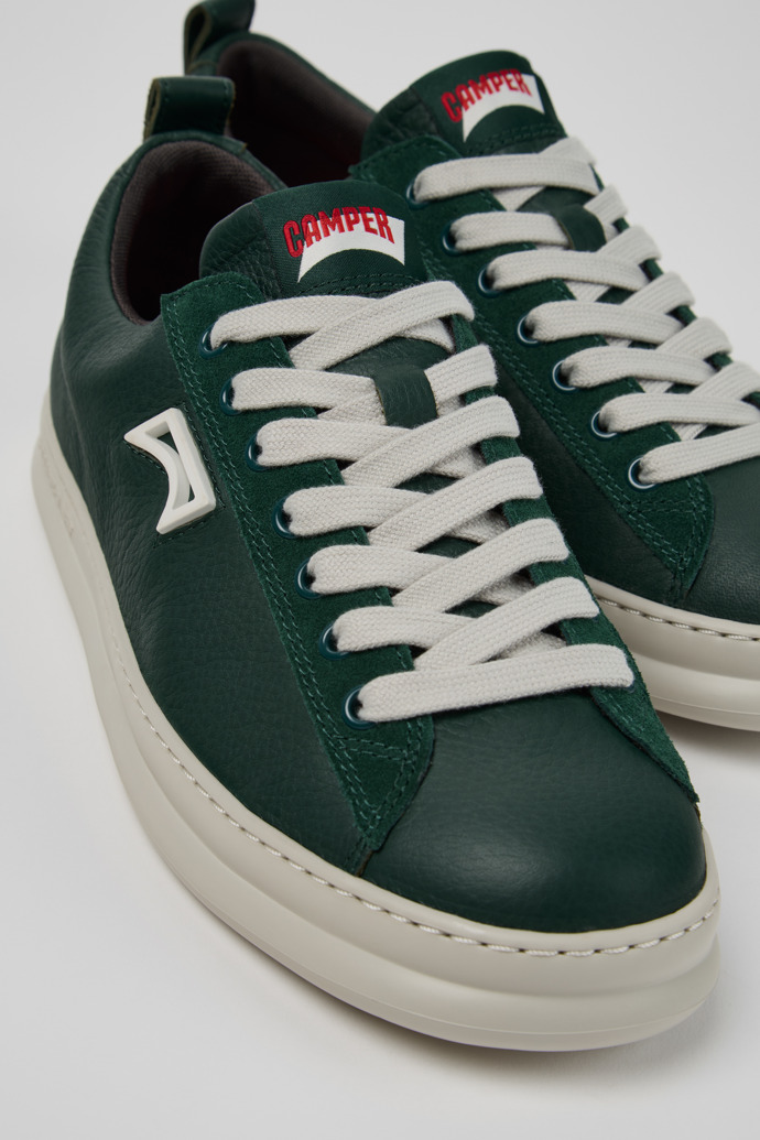 Runner Green Leather and Nubuck Sneakers for Men.