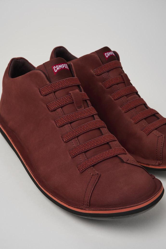 Beetle Red nubuck sneakers