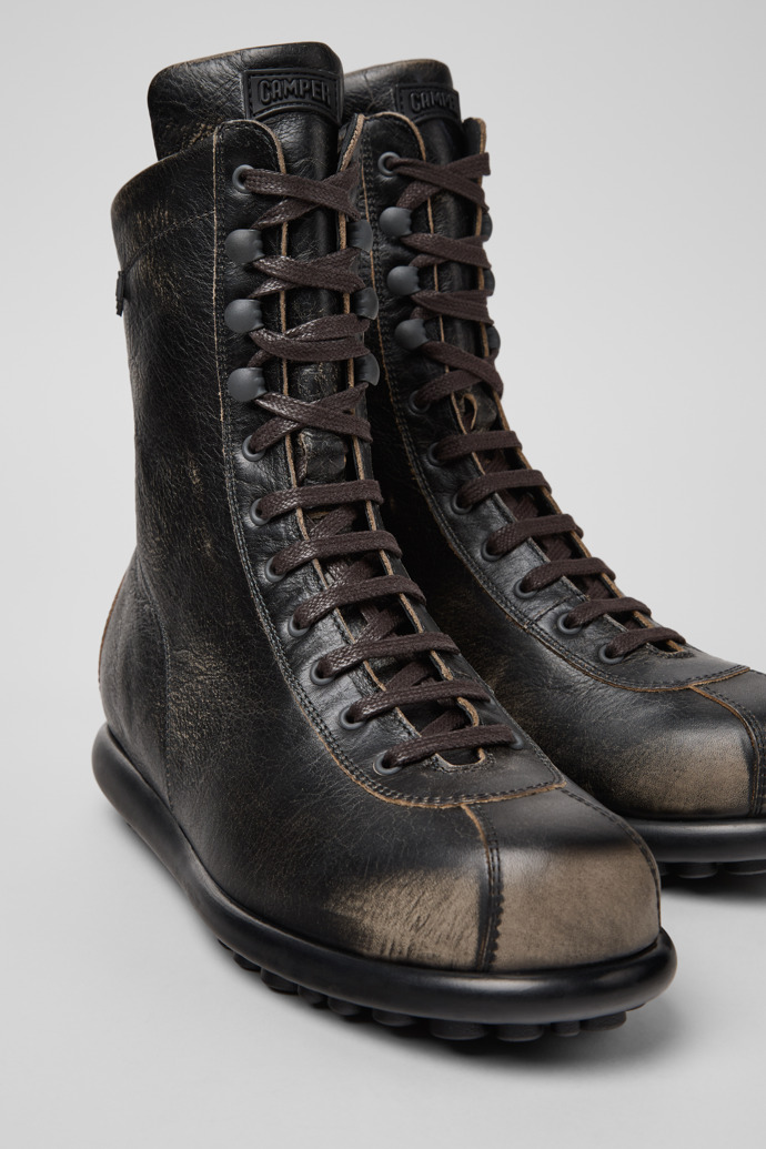 Pelotas Gray Vegetable Tanned Leather Mid Boots for Women.