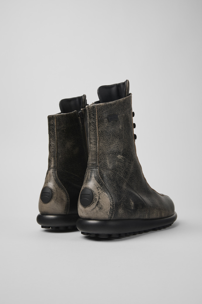 Pelotas Gray Leather Mid Boots for Men.