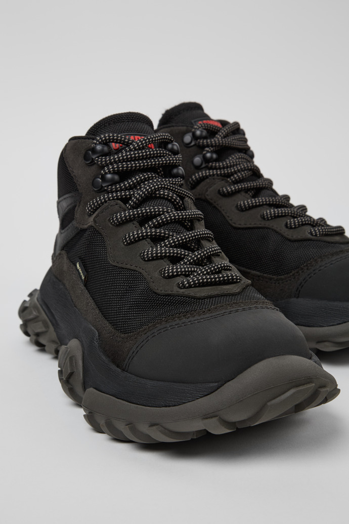 Karst Trek GORE-TEX Black and Gray Textile and Nubuck Ankle Boots for Women.